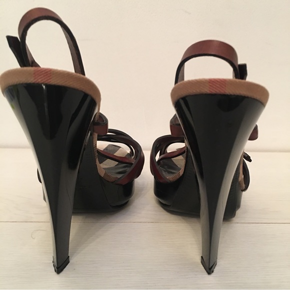 Burberry Heels - Picture 10 of 14